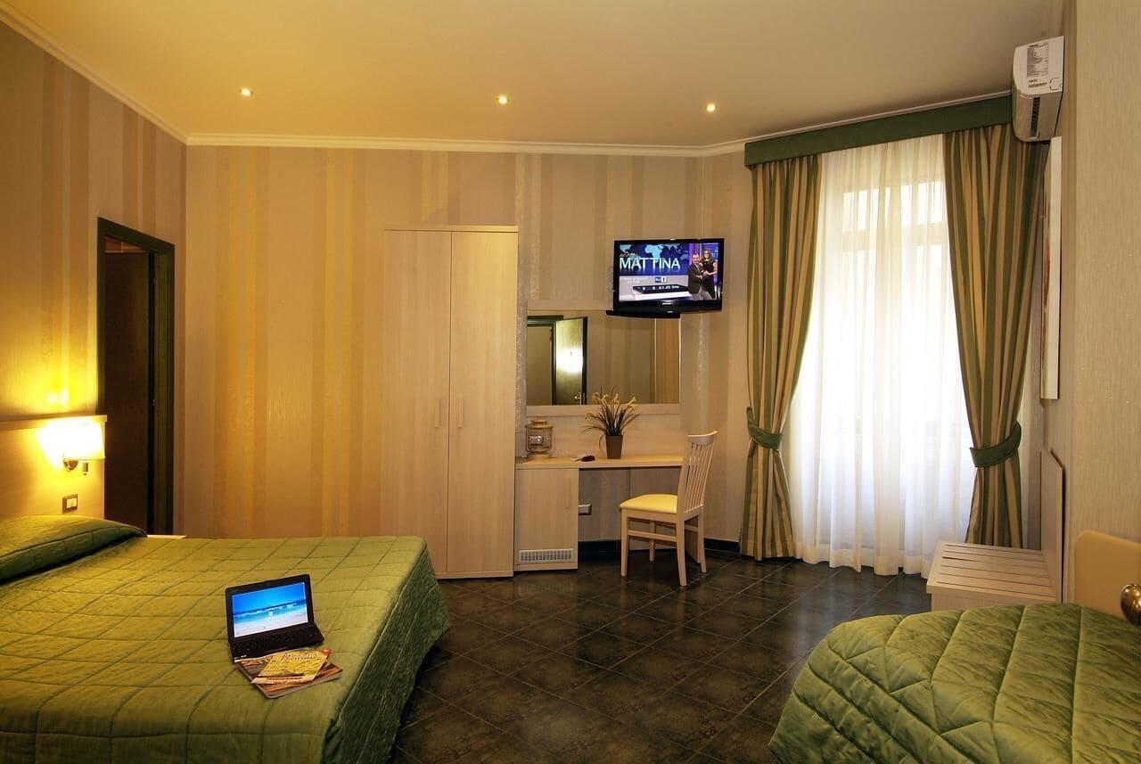 Hotel Argentina Roma Exterior foto